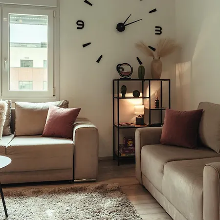 Апартаменты Urban Aristotelous *