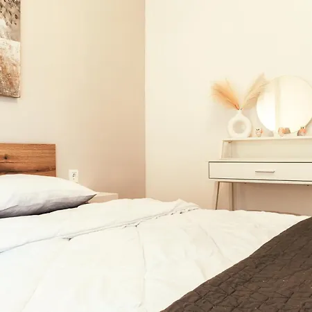 Urban Aristotelous Apartman *